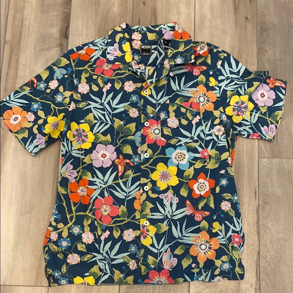 Todd Snyder short sleeve button down, size medium.